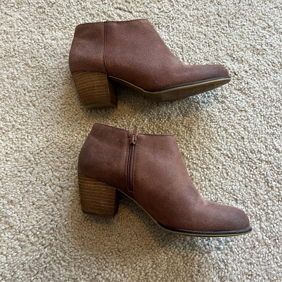 Lucky Brand Tamarindd Women’s Ankle Boots 8 Brown - Picture 3 of 4
